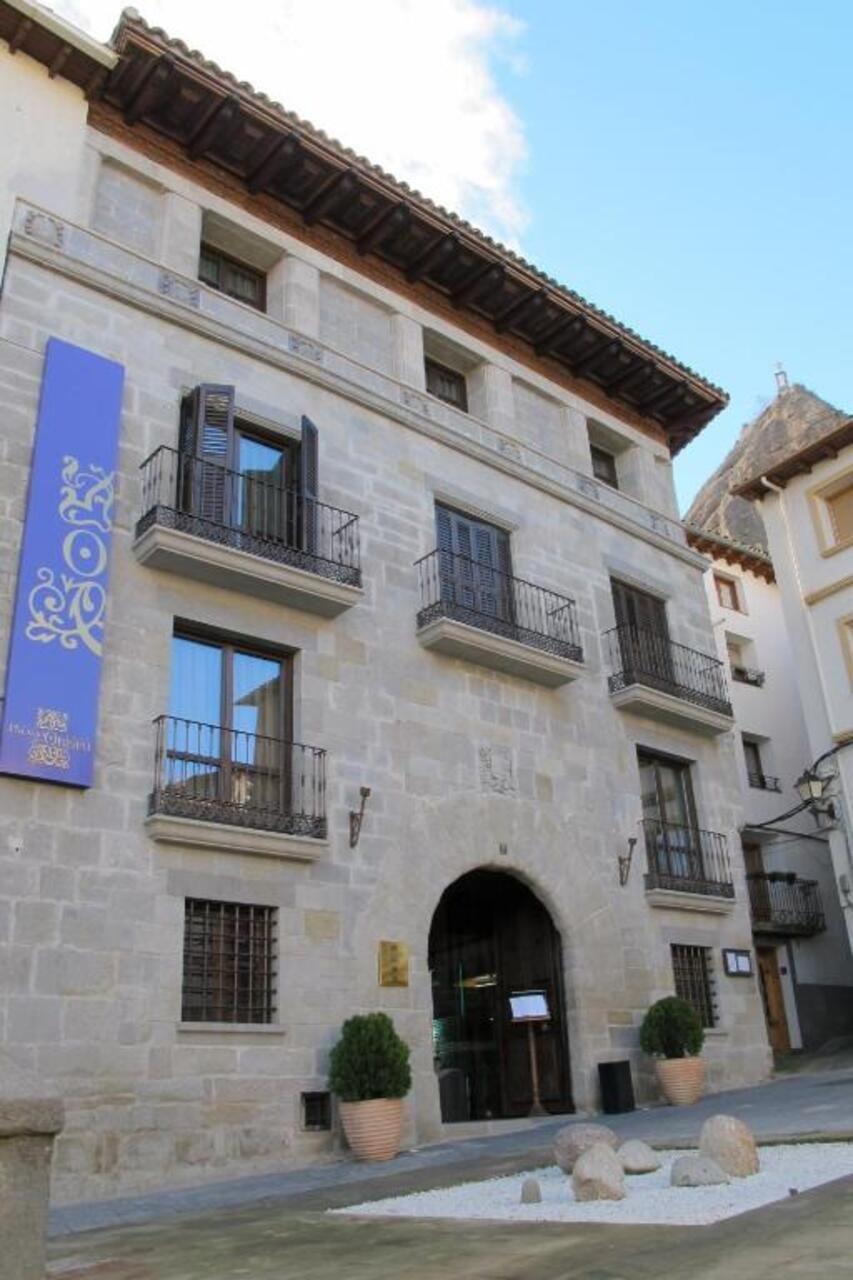 Hotel Palacio Del Obispo Graus Exterior photo